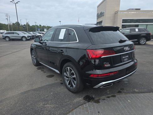 Certified 2025 Audi Q5 2.0T Premium image 3