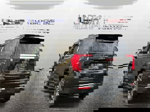 New 2026 GMC Yukon XL Elevation image 4