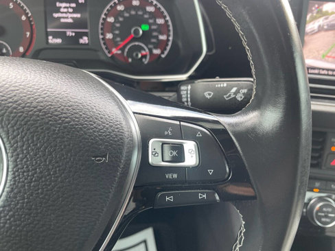 Used 2020 Volkswagen Jetta R-Line image 27