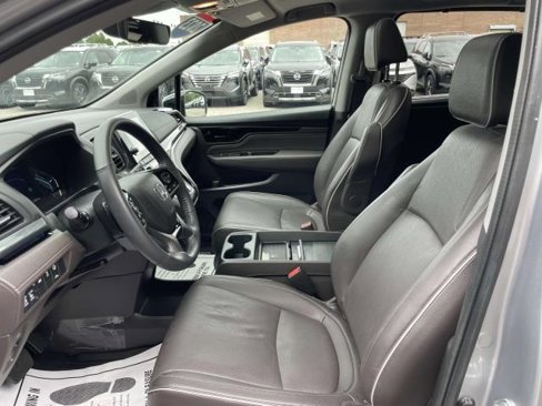 Used 2023 Honda Odyssey Elite image 14