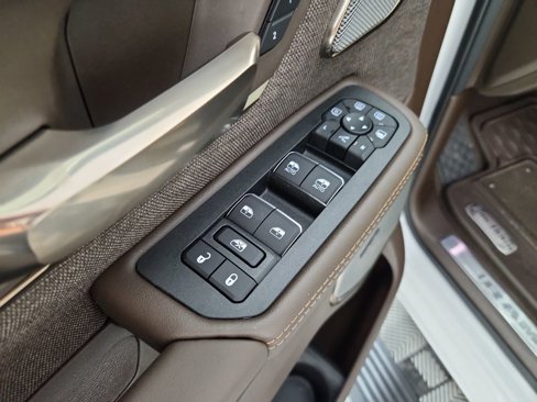 New 2025 RAM 1500 Limited image 18