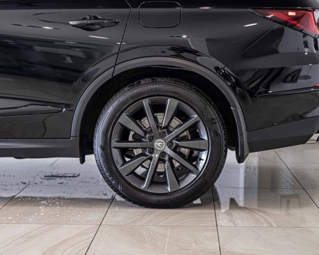 Used 2025 Acura MDX A-Spec image 7