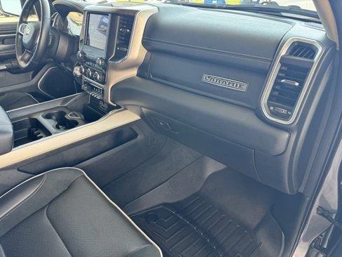 Used 2021 RAM 1500 Laramie image 41