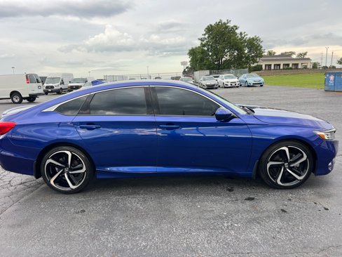 Used 2018 Honda Accord Sport image 8