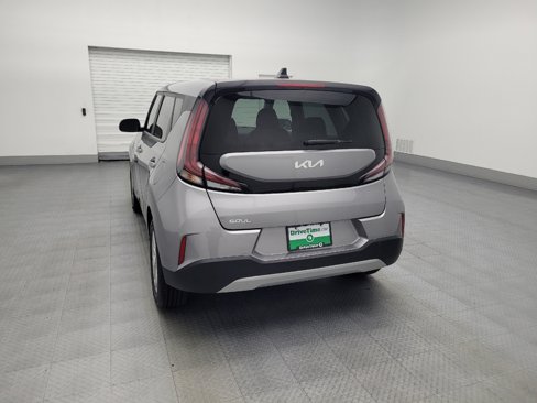 Used 2023 Kia Soul LX w/ Option Group 015 image 6