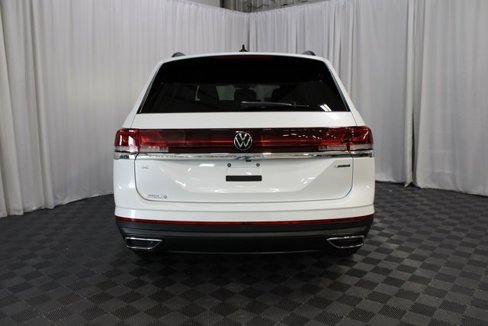 New 2026 Volkswagen Atlas SE image 24
