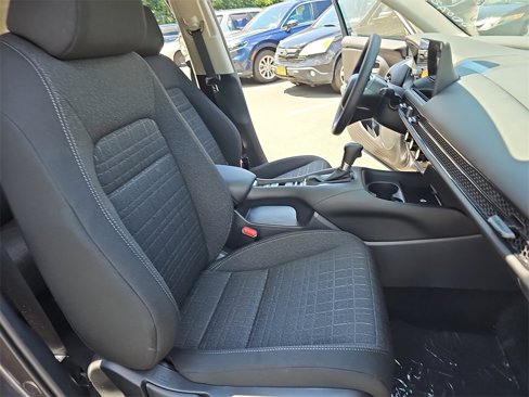 New 2026 Honda HR-V LX image 10