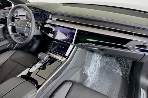 New 2025 Audi A8 L 3.0T image 27