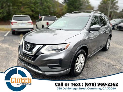 Used 2017 Nissan Rogue SV image 1