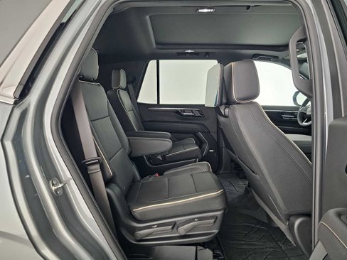 Used 2026 Chevrolet Tahoe Premier image 12