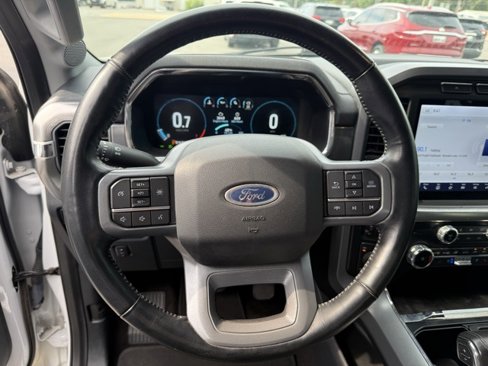 Used 2023 Ford F150 Lariat w/ Max Trailer Tow Package image 11
