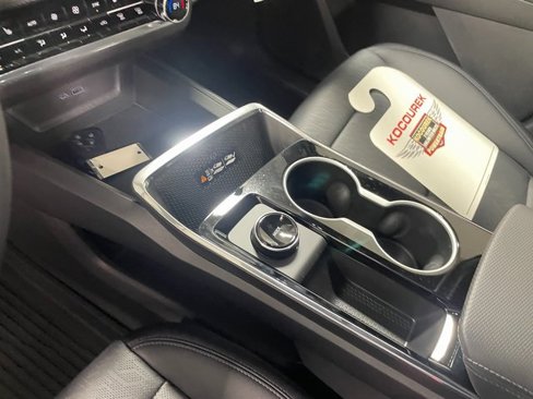New 2026 Chevrolet Equinox LT w/ Convenience Package II image 17
