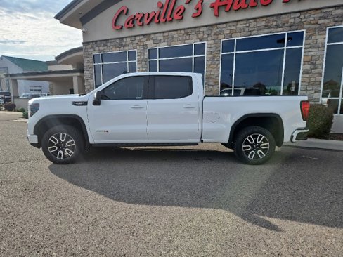 Used 2022 GMC Sierra 1500 AT4 w/ AT4 Premium Package image 2