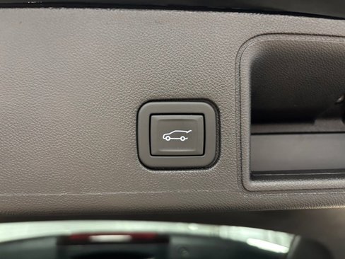 Certified 2024 GMC Terrain AT4 w/ Infotainment Package II image 14
