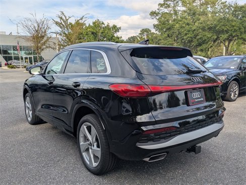 New 2025 Audi Q5 Prestige image 13