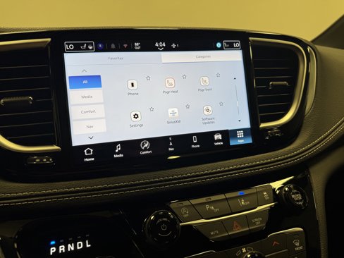 New 2026 Chrysler Pacifica Limited w/ S Appearance Package image 31