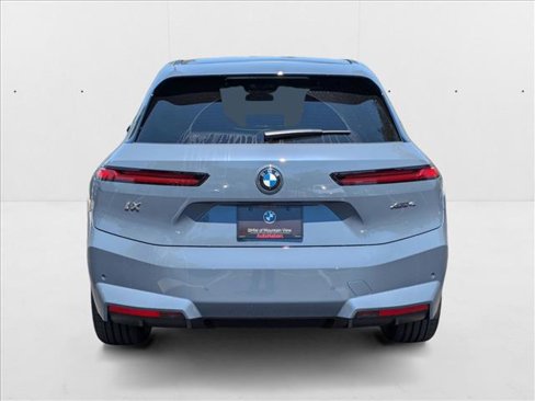 New 2026 BMW iX xDrive45 image 7