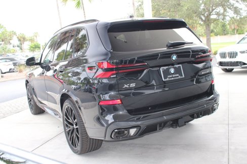 New 2026 BMW X5 xDrive40i w/ M Sport Package image 3