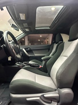 Used 2015 Scion tC image 11
