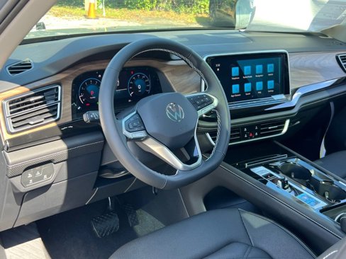 New 2026 Volkswagen Atlas SE image 17