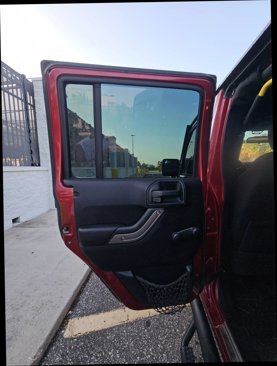Used 2013 Jeep Wrangler Unlimited Sport w/ Connectivity Group image 19