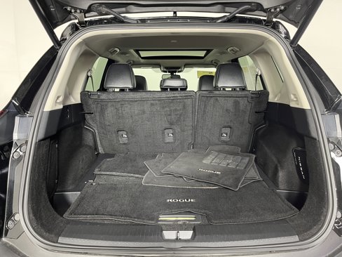 Used 2023 Nissan Rogue SL w/ SL Premium Package image 22