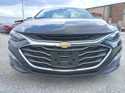 Used 2023 Chevrolet Malibu LT w/ Driver Confidence Package image 2