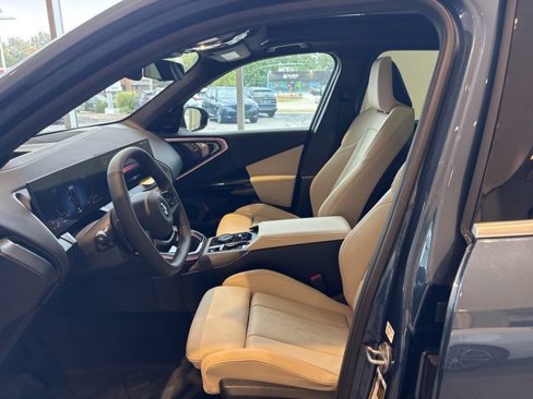 New 2026 BMW X3 xDrive30 w/ Premium Package image 14