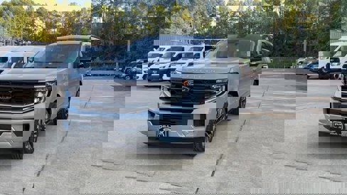New 2025 Ford Expedition Platinum image 2