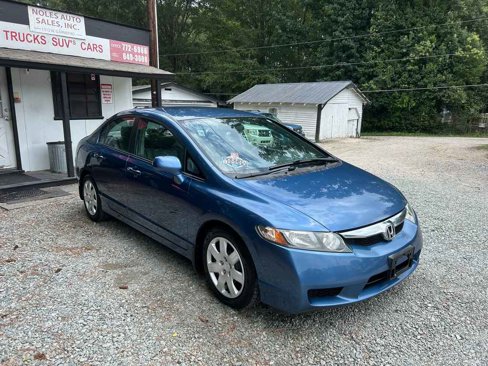 Used 2010 Honda Civic LX image 1