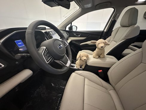 New 2025 Subaru Ascent Limited image 12