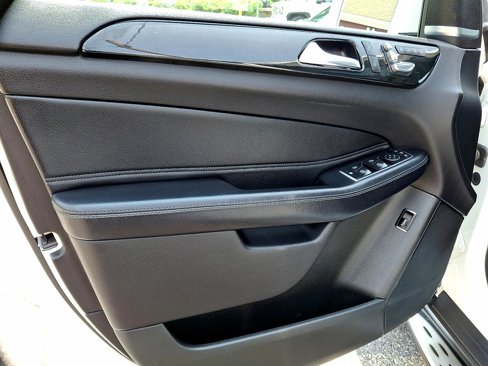 Used 2018 Mercedes-Benz GLE 350 4MATIC image 15
