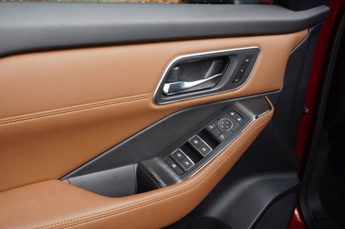 New 2026 Nissan Rogue Platinum image 26