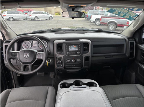 Used 2017 RAM 1500 Express image 10