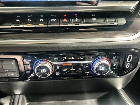 New 2026 GMC Sierra 1500 SLT w/ SLT Premium Plus Package image 17