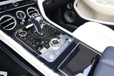 New 2024 Bentley Continental GT V8 image 16