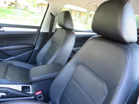 Used 2012 Volkswagen Passat 2.5 SE image 10