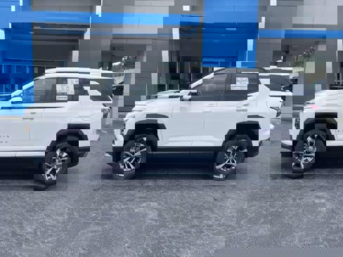 New 2026 Chevrolet Equinox LT image 5