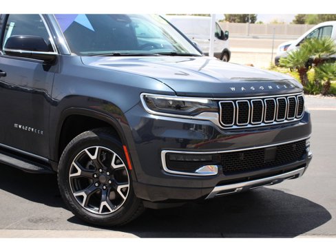 Used 2024 Jeep Wagoneer L Series III image 2