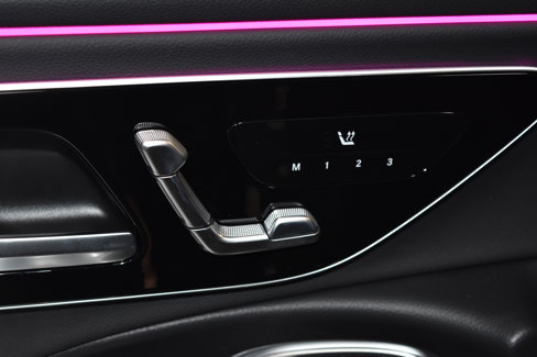 New 2026 Mercedes-Benz E 350 4MATIC Sedan image 4