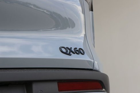 New 2025 INFINITI QX60 Luxe w/ Black Edition image 29