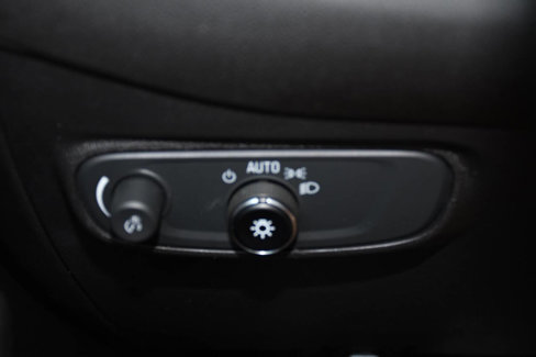 Used 2023 Chevrolet Equinox RS image 29