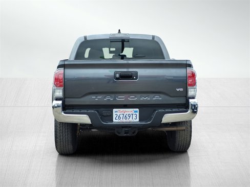 Used 2023 Toyota Tacoma TRD Off-Road image 5