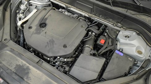 Certified 2025 Volvo XC90 B6 Plus image 32