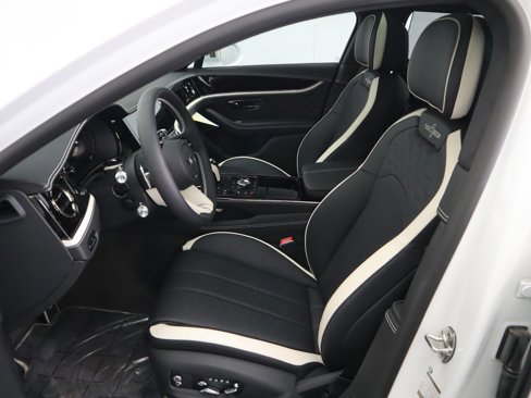 New 2025 Bentley Flying Spur Plug-In Hybrid image 20