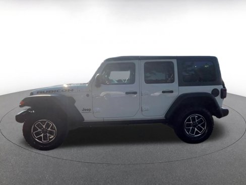 Used 2025 Jeep Wrangler Unlimited Rubicon image 9