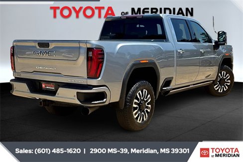 Used 2025 GMC Sierra 2500 Denali Ultimate image 11