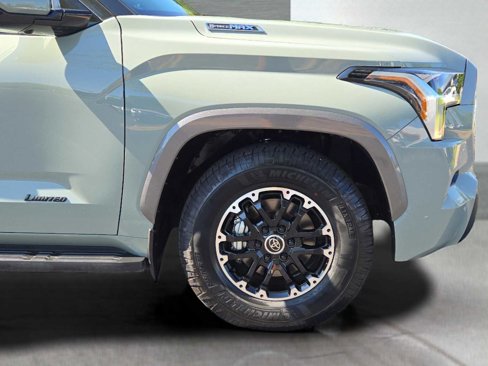 Used 2023 Toyota Sequoia Limited image 11