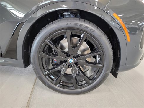 New 2026 BMW X7 xDrive40i w/ Executive Package image 4