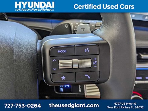 Used 2025 Hyundai Santa Fe Limited image 43